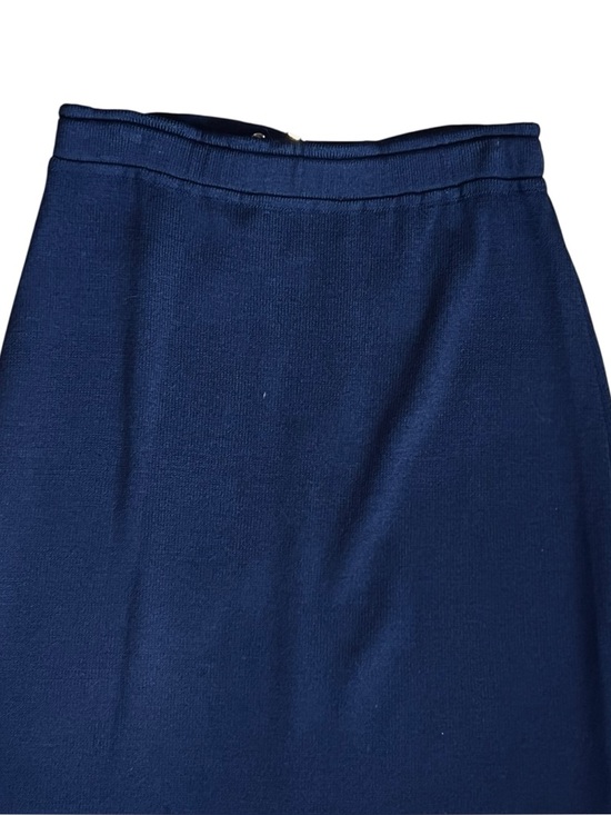 St. John Sport Women’s Sz M Navy Blue Santana Knit Midi Skirt Buckle Belt - Picture 6 of 7